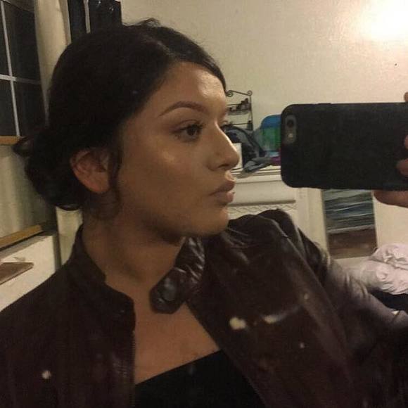 Meet your Posher, Isabel - Picture 1 of 1